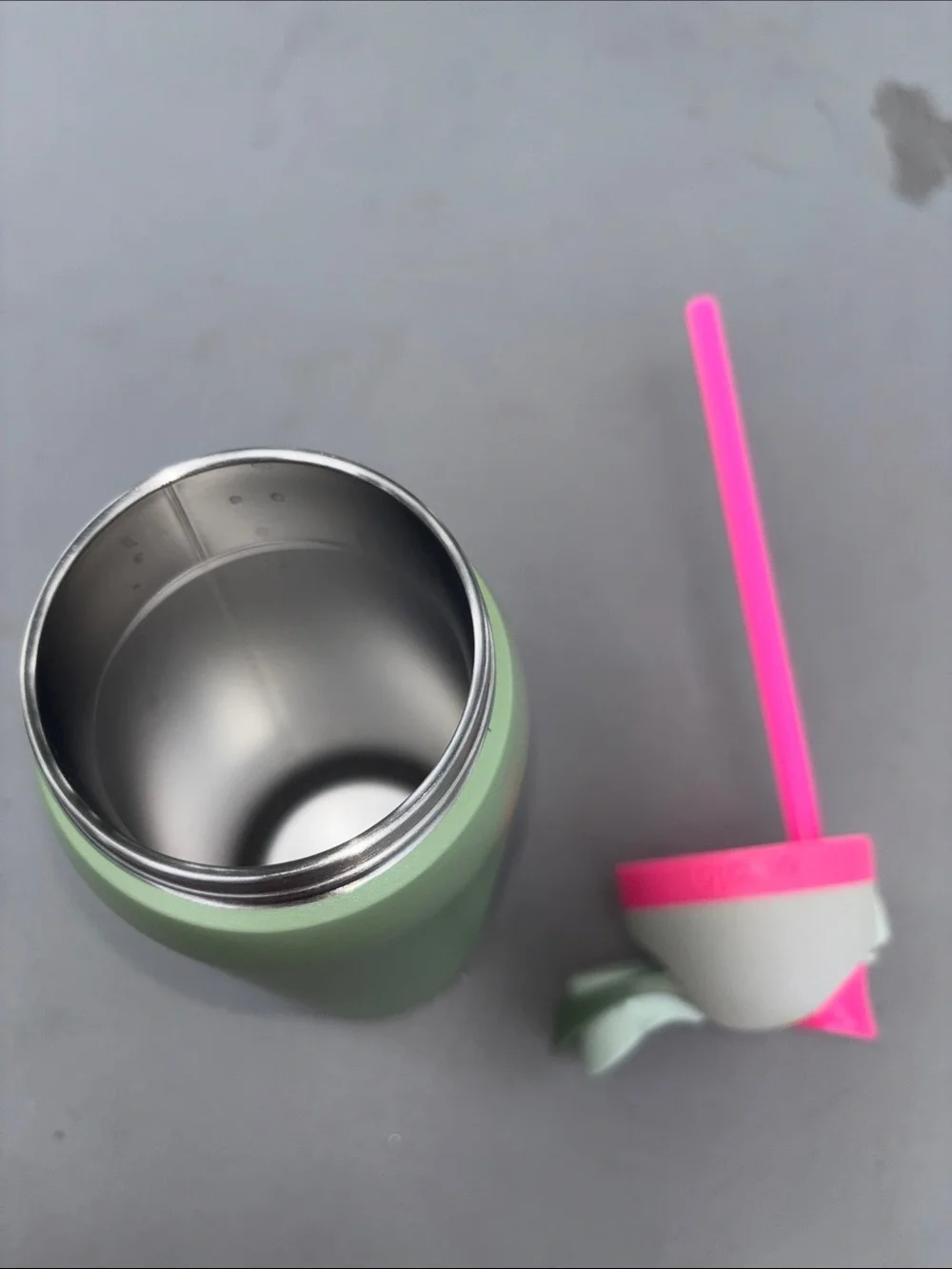 Owala Mint Green Stainless Bottle with Pink Accent. Water bottle 32 Oz